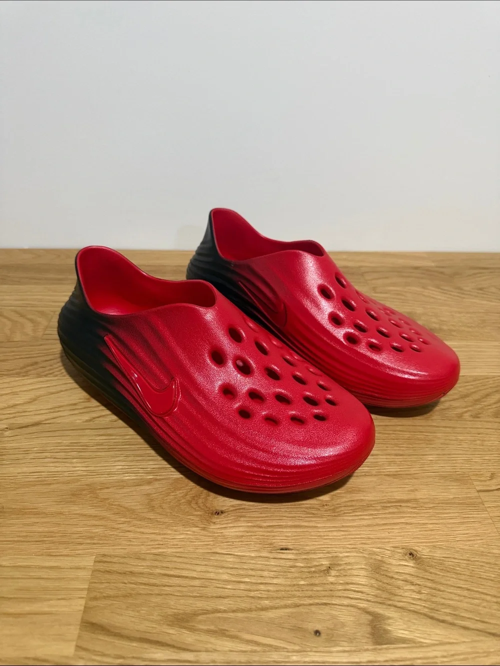 Brand new mens Nike Rejuven8 size 9 Red Slip-On Clogs